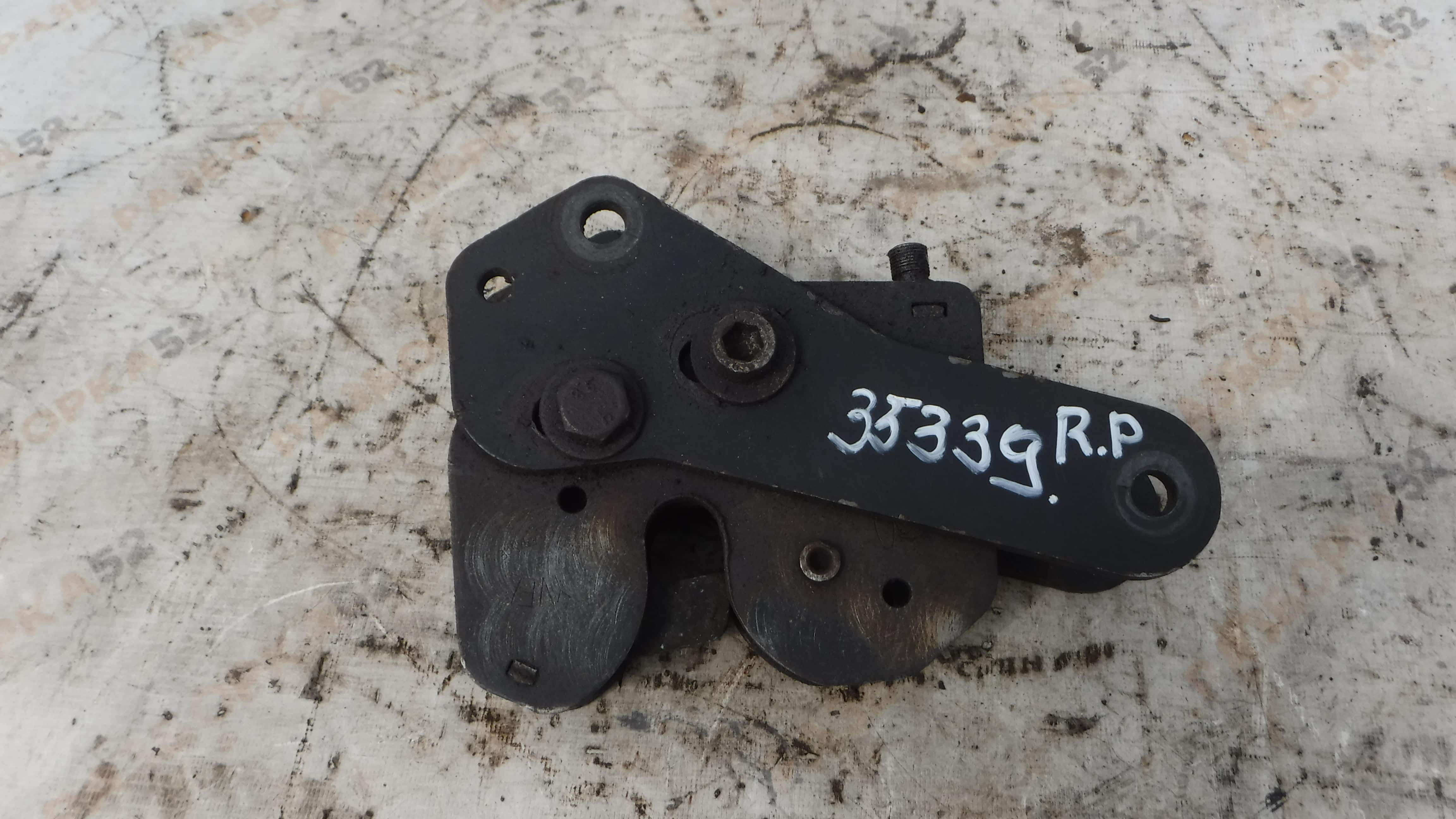 Замок кабины задний 5010615005  5010130932 Рено премиум Renault Premium DCI320 2005